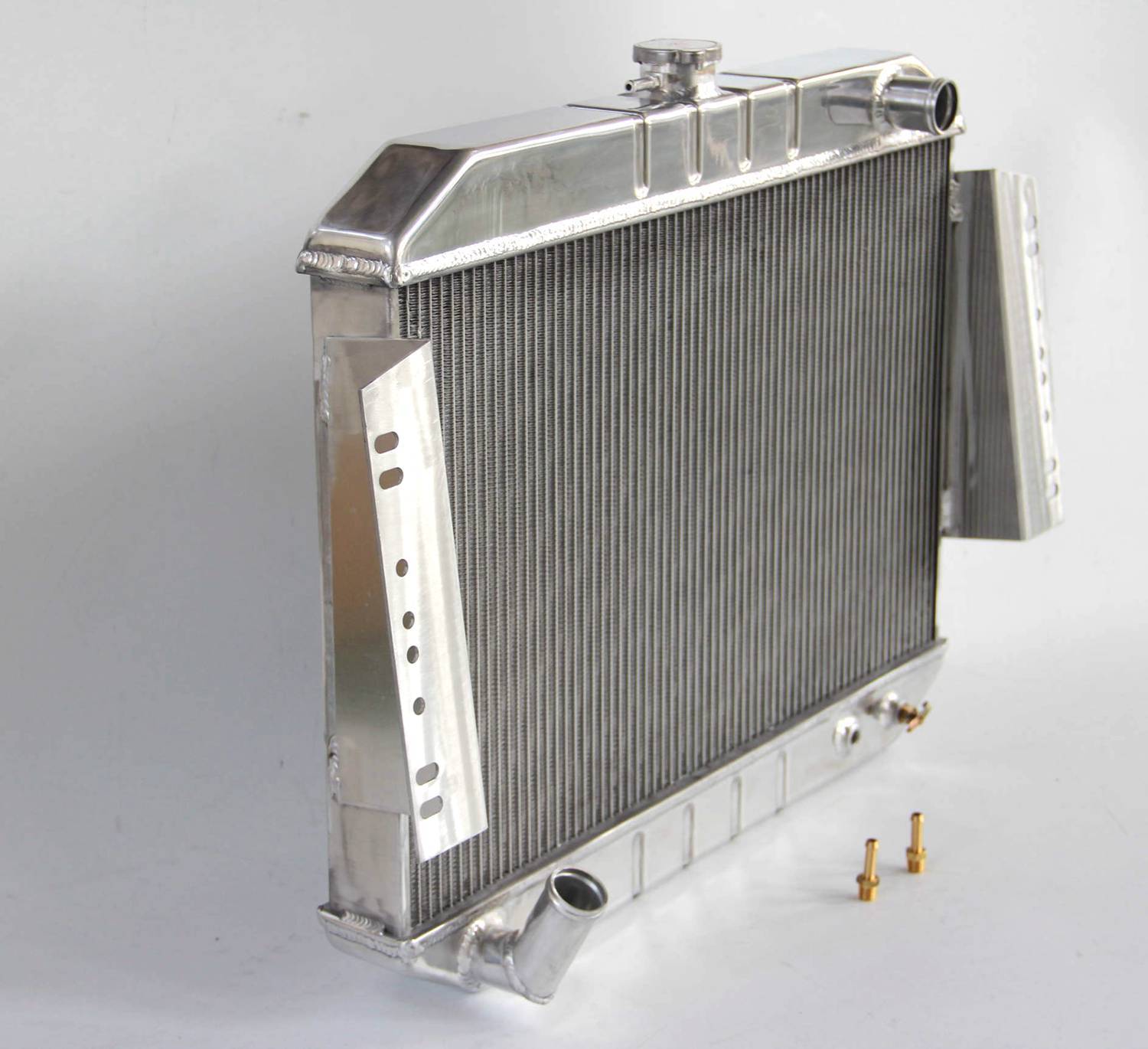 3 Rows Aluminum Radiator FOR 80-91 Jeep Grand Wagoneer 5.9L Tank V8 KKS1585
