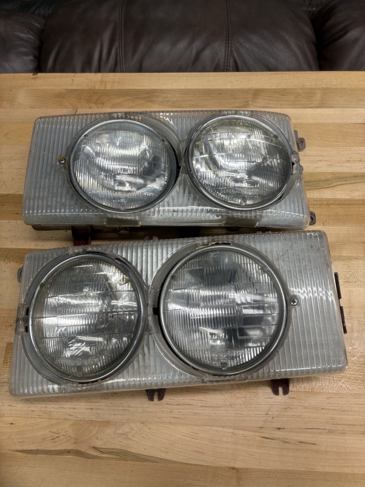 MERCEDES w116 450SEL 280 116 HEADLIGHT PAIR LEFT RIGHT 1168260489 1168260389