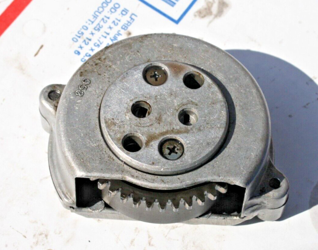 1982-84 HONDA ATC 200 BIG RED OEM ENGINE OIL PUMP /VIN #TE05E-5023983 1982-84 HONDA ATC 200 BIG RED OEM ENGINE OIL PUMP /VIN #TE05E-5023983