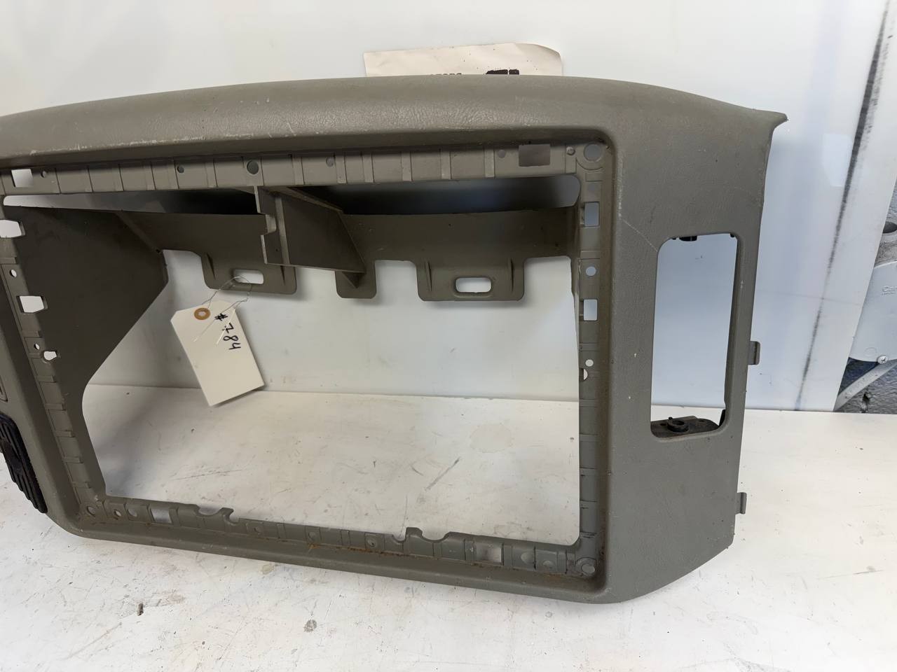 International Medium Duty Center Dash Cover Panel 3547254 OEM Used International Medium Duty Center Dash Cover Panel 3547254 OEM Used