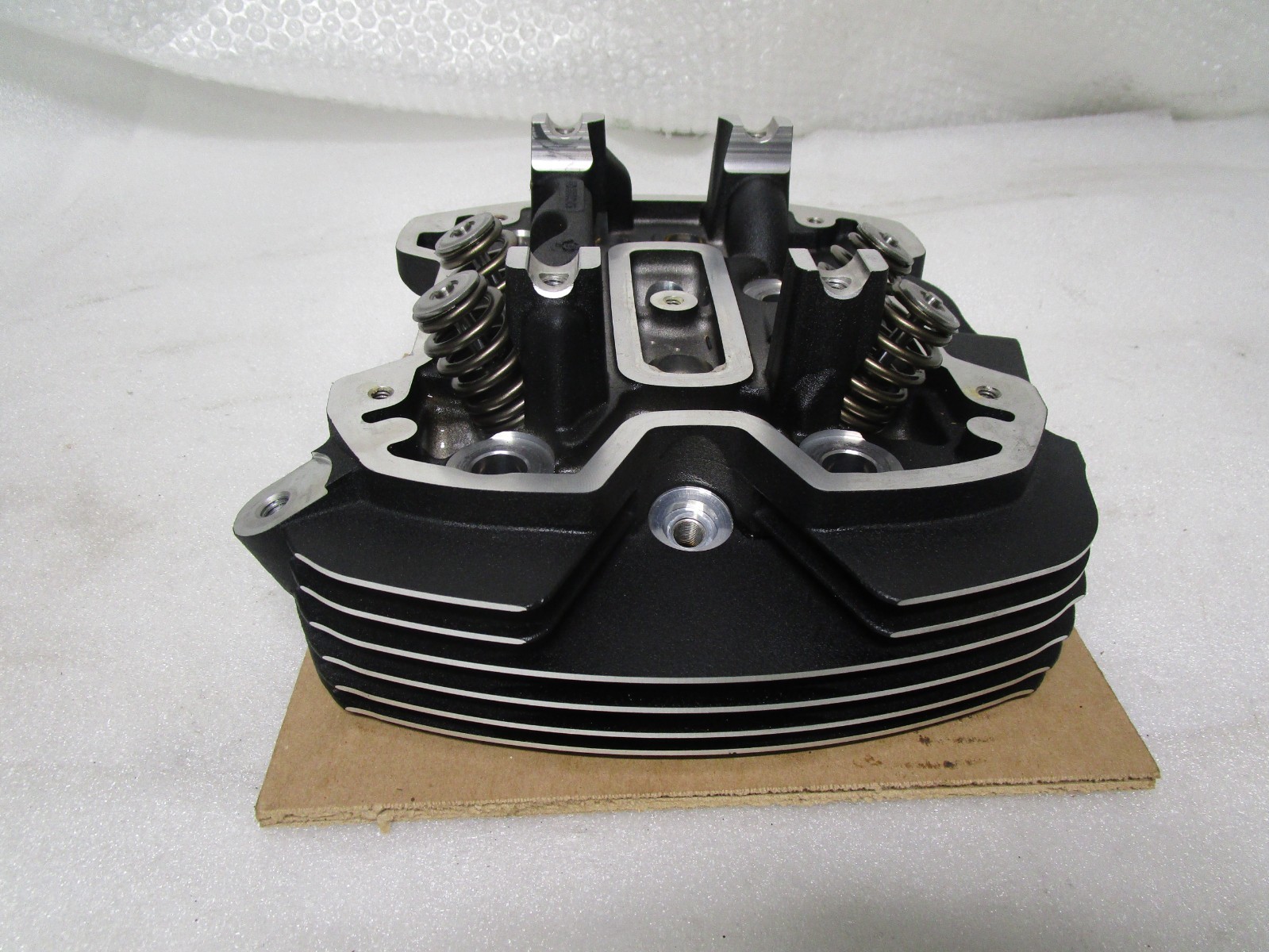 17-23 Harley Touring / 18-24 Softail M8 OEM Rear Cylinder Head (OIL COOLED)