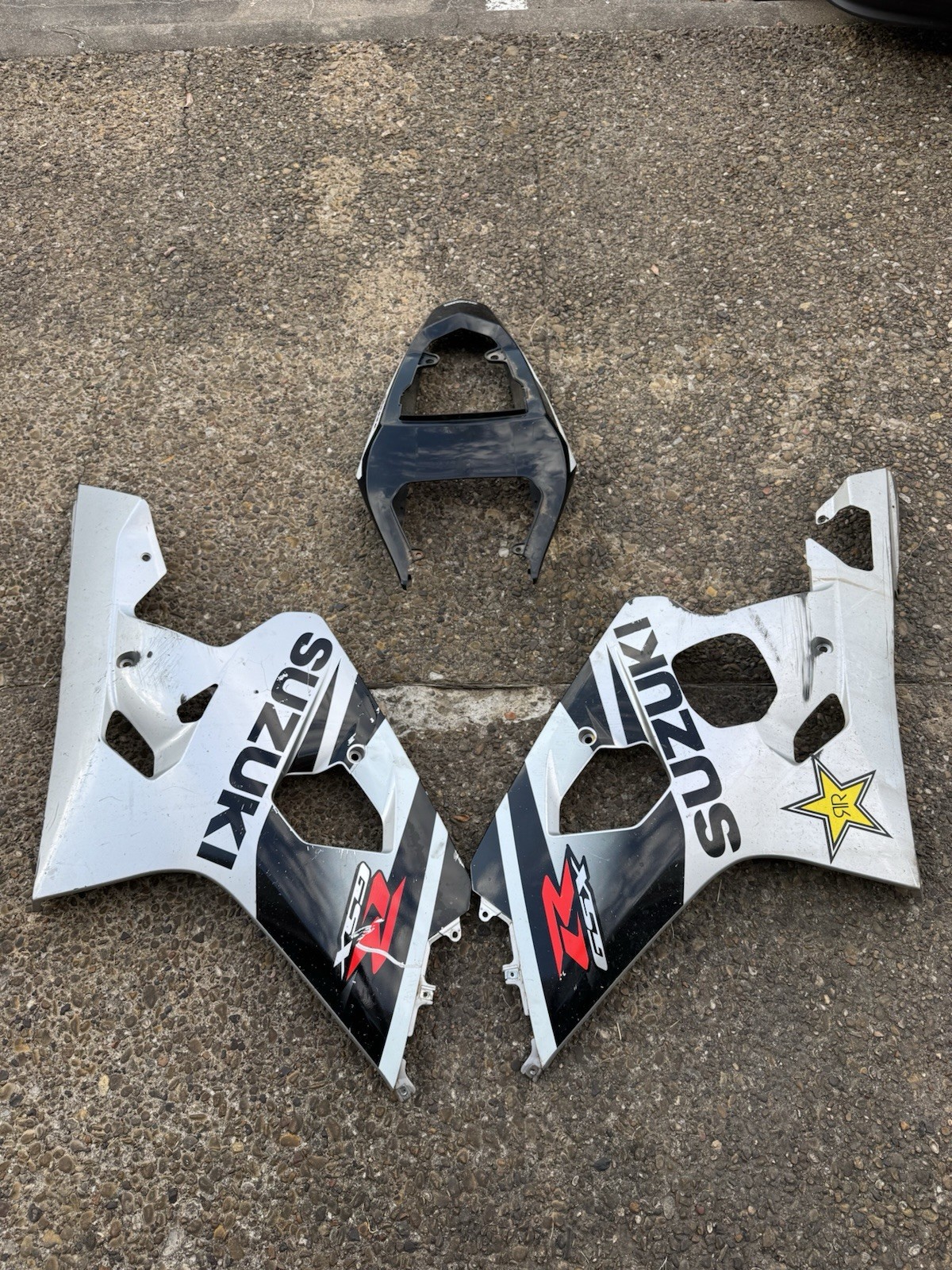 2005 2004 04 05 SUZUKI GSXR 600 750 OEM LEFT RIGHT SIDE TAIL FAIRING PANEL
