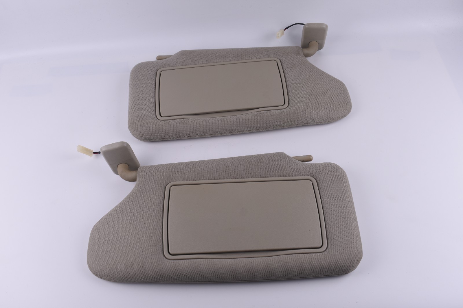 2008-2012 Nissan Altima 2 Door Coupe Driver & Passenger Side Sun Visor Pair