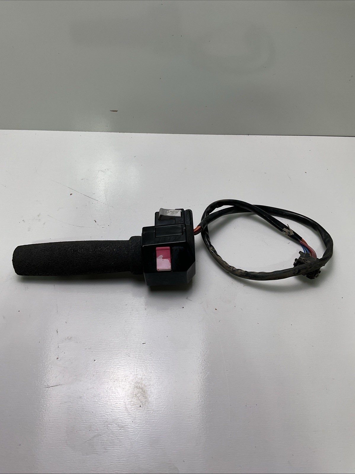 1983-1984 Yamaha XJ900RK Seca Right Handlebar Switch Assembly OEM