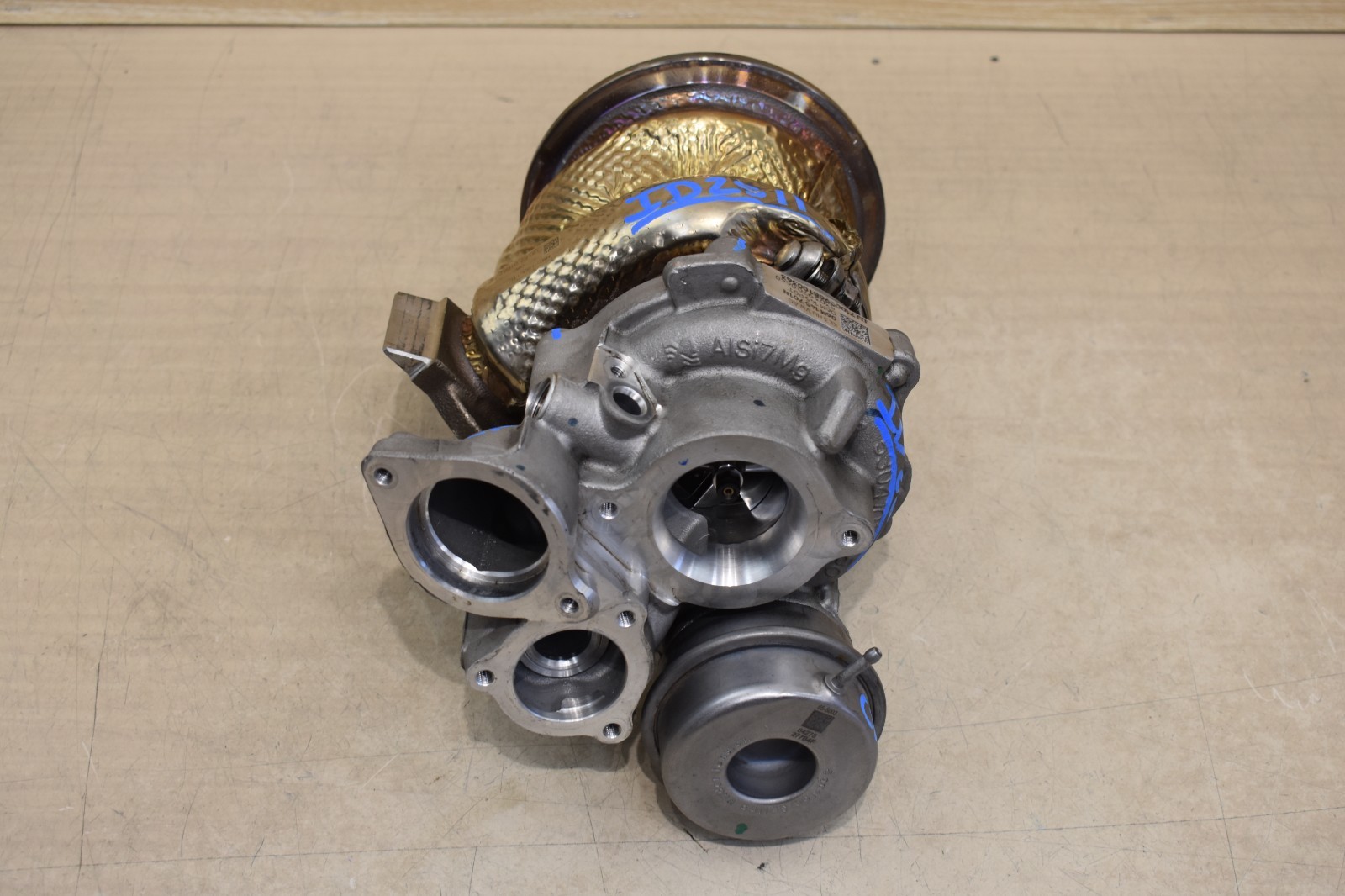 18-24 PORSCHE CAYENNE MACAN 2.9L TURBO CHARGER TURBOCHARGER OEM LEFT 06M145701N 18-24 PORSCHE CAYENNE MACAN 2.9L TURBO CHARGER TURBOCHARGER OEM LEFT 06M145701N