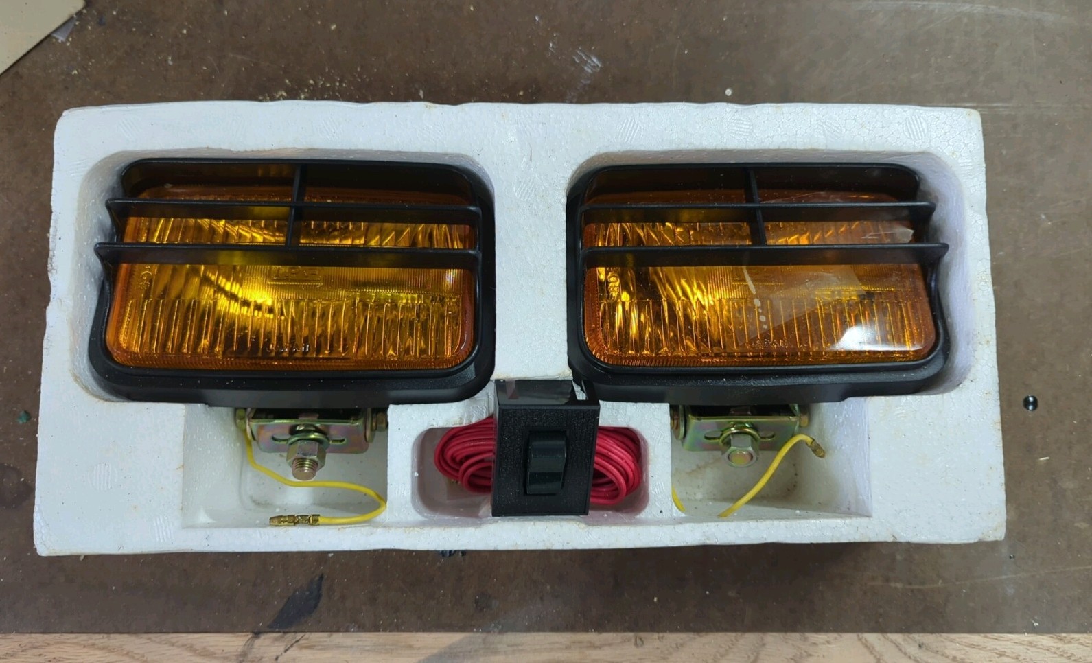 NOS Vintage IPF 806 Amber Fog Lights Kit - Made in Japan - Sakai USA 4x4 Toyota