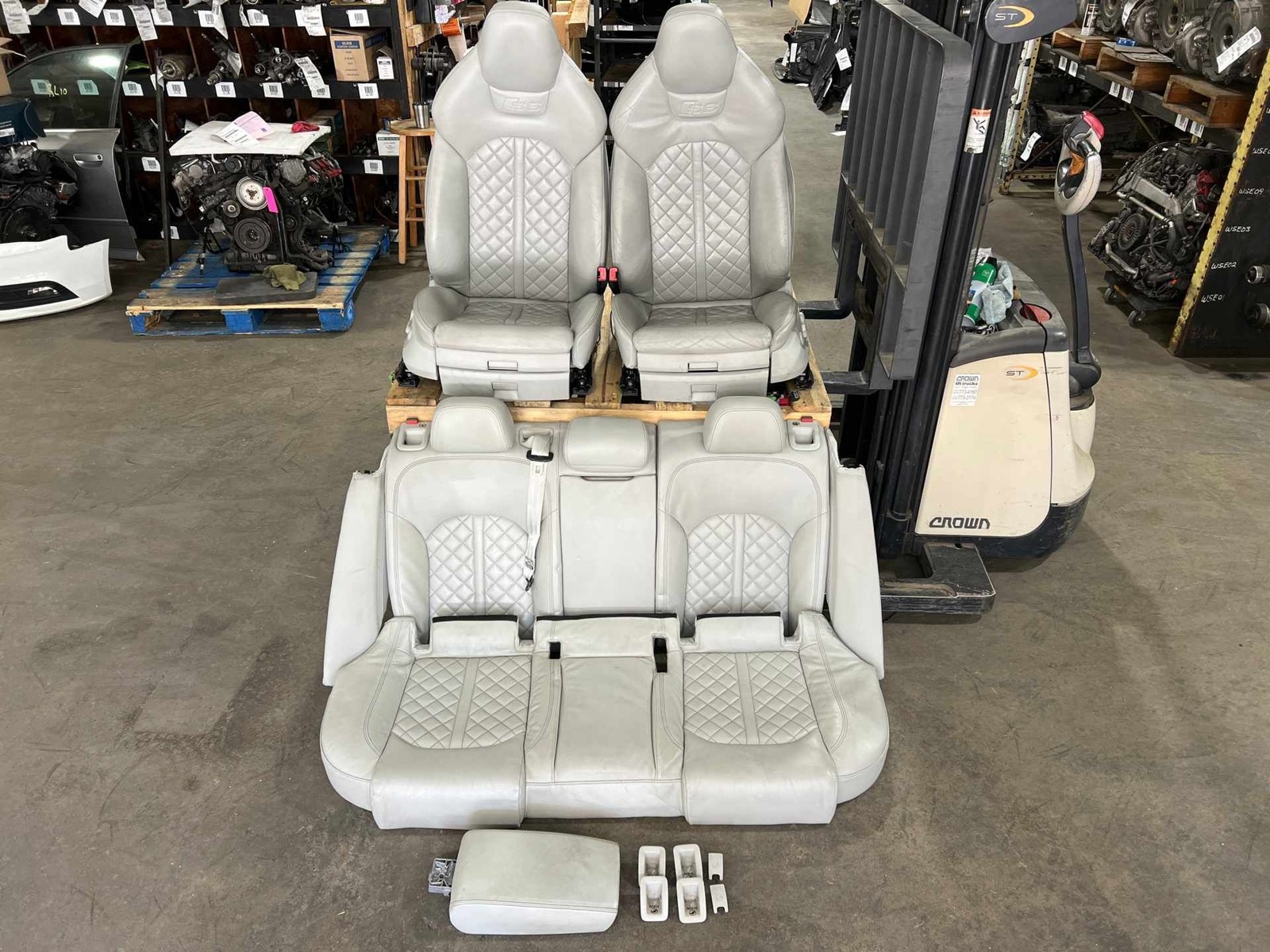 2013-2017 Audi S6 Complete Seat Set Front & Rear Lunar Silver Heated (TL) 2013-2017 Audi S6 Complete Seat Set Front & Rear Lunar Silver Heated (TL)