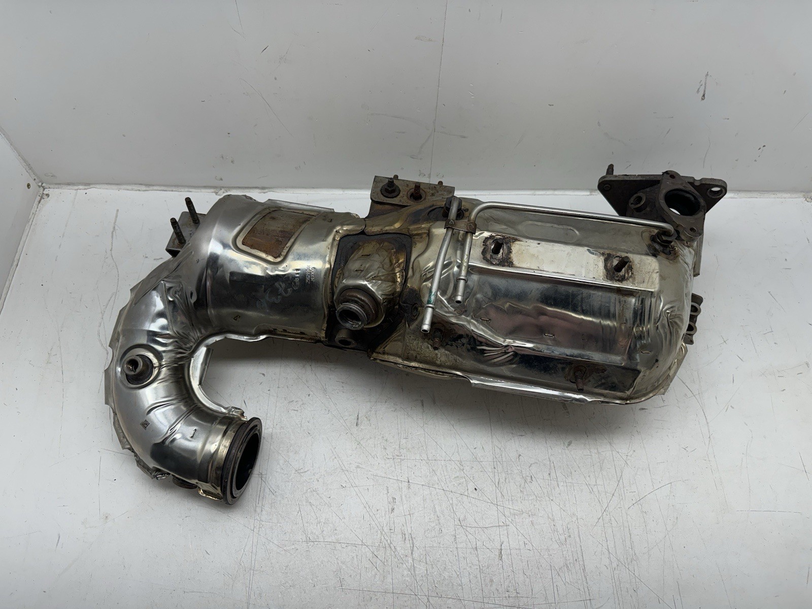 Lm2 Diesel Particulate Filter DPF 2021-24 3.0L Duramax Silverado Sierra 60k Mile Lm2 Diesel Particulate Filter DPF 2021-24 3.0L Duramax Silverado Sierra 60k Mile
