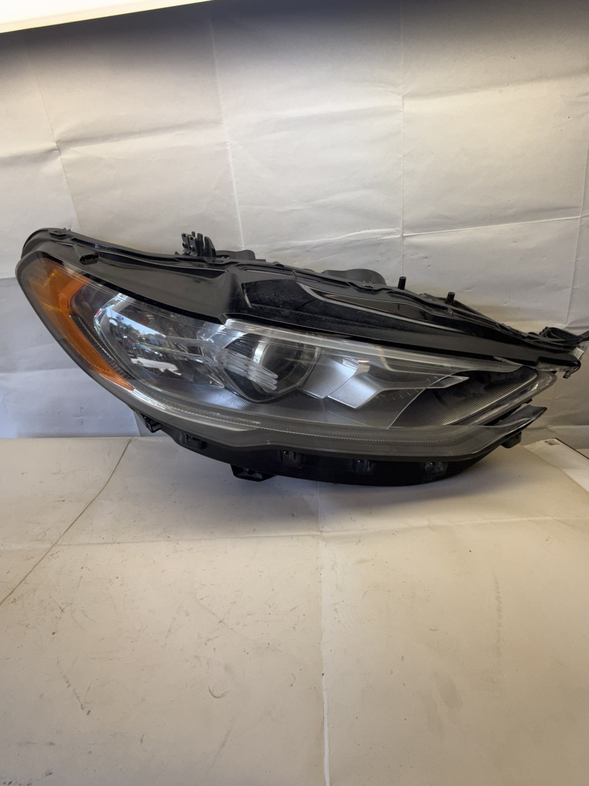 17-20 FORD FUSION RH PASSENGER HALOGEN W/LED HEADLIGHT OEM HS73-13W029-CF #SS2