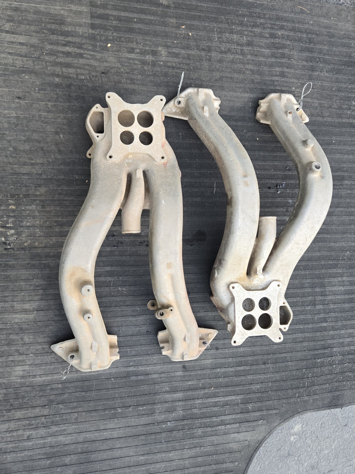 1961 62 Chrysler 300-F & 300-G 413 2 X 4BBL Short Ram Induction Intake Manifolds