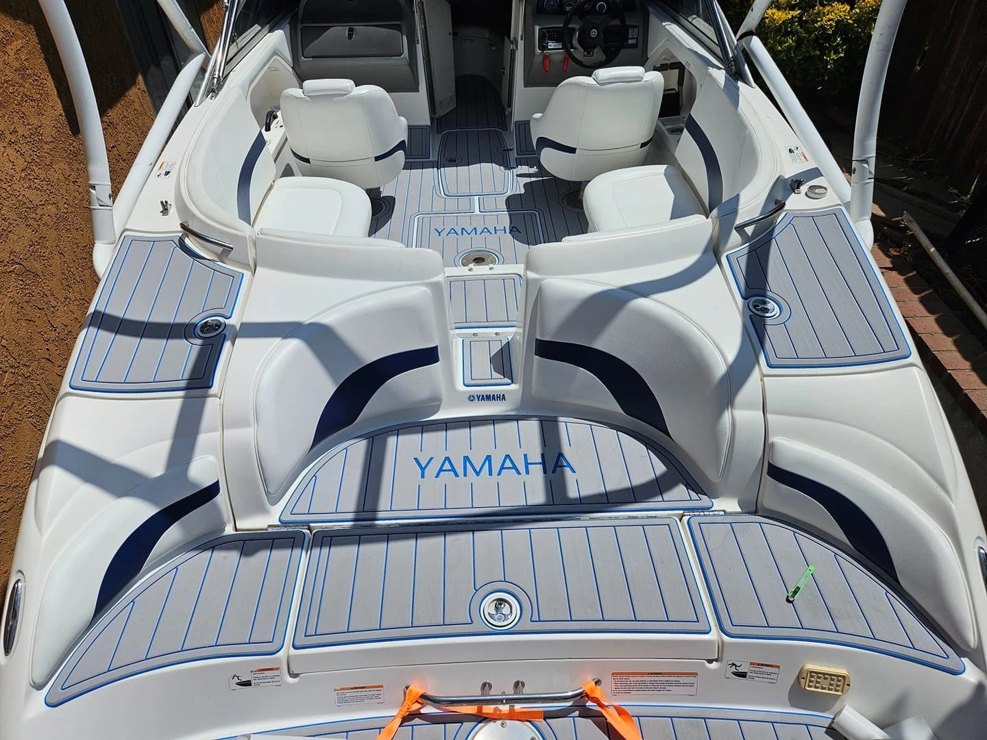 2003-2006 Yamaha SX230 Swim platform 1/4\