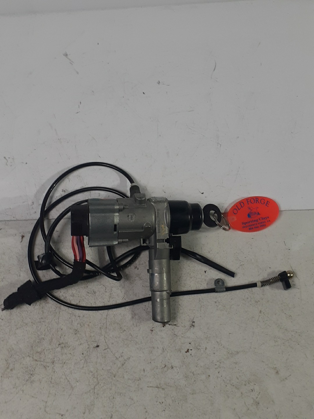 86-91 Mercedes-Benz 560 SEL Ignition Cylinder Switch W\Key OEM 124 460 03 04