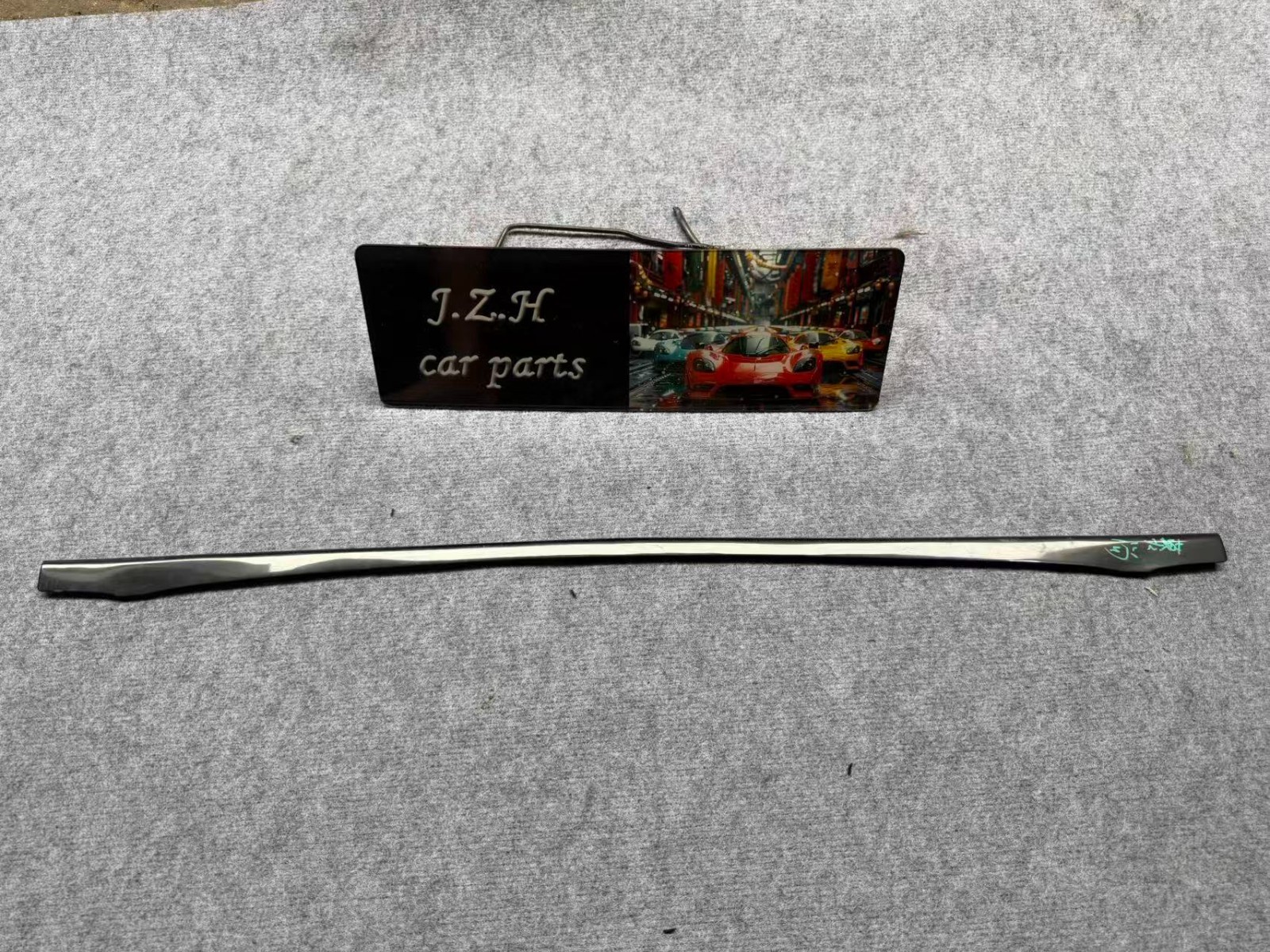 Used,For10-16 Bentley Mulsanne Rear Bumper Trim Strip Moulding OEM PN 3Y5807795B Used,For10-16 Bentley Mulsanne Rear Bumper Trim Strip Moulding OEM PN 3Y5807795B