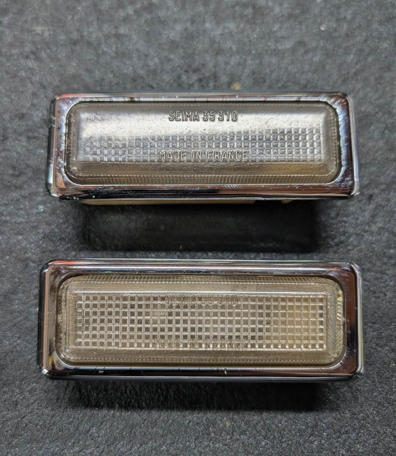 1986-1992 Jeep Comanche MJ B-Pillar Cab Lights 1986-1992 Jeep Comanche MJ B-Pillar Cab Lights