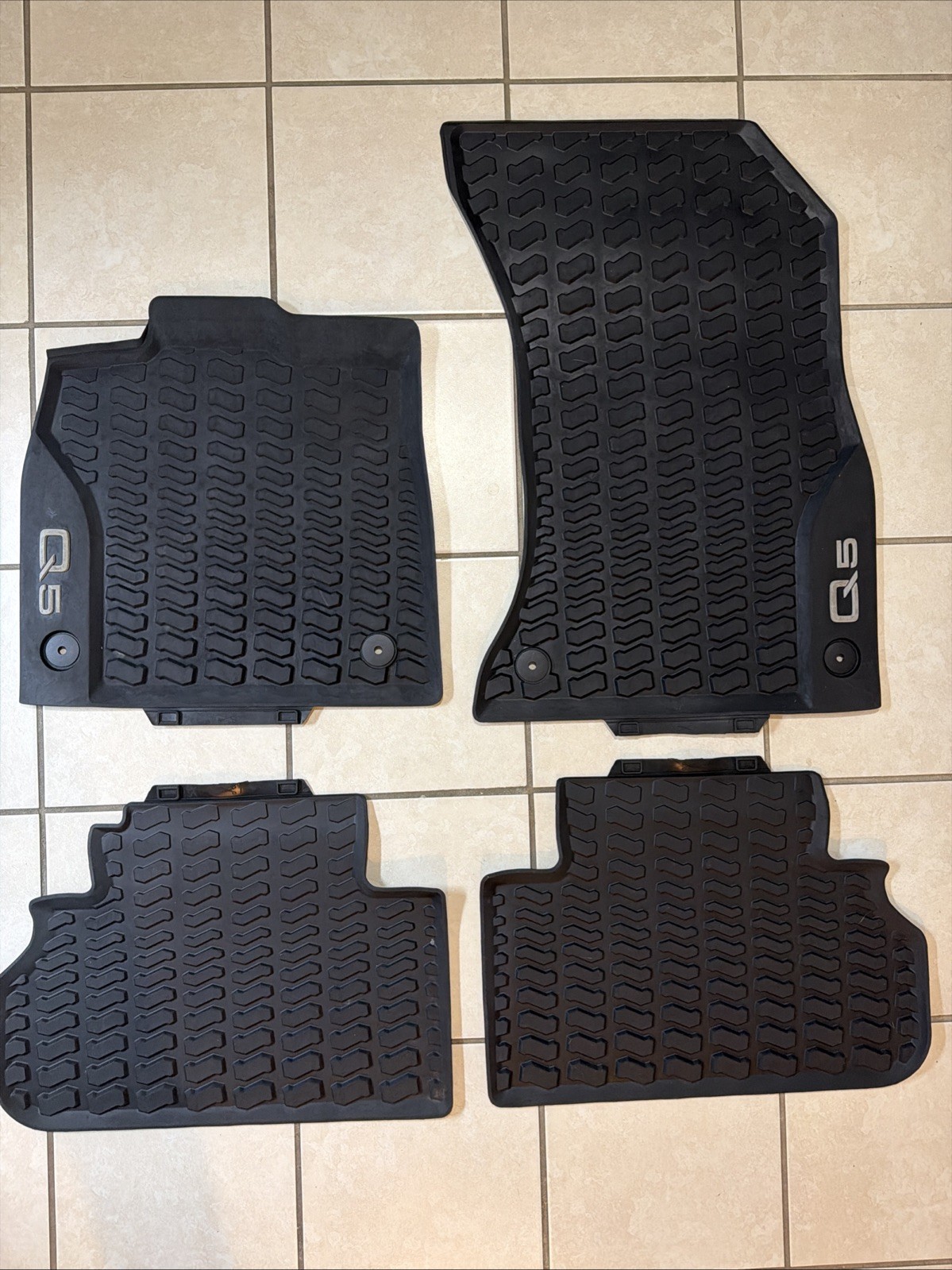 2018-2025 Audi Q5 All Weather Oem Factory Floor Mats Genuine 4pc 2018-2025 Audi Q5 All Weather Oem Factory Floor Mats Genuine 4pc