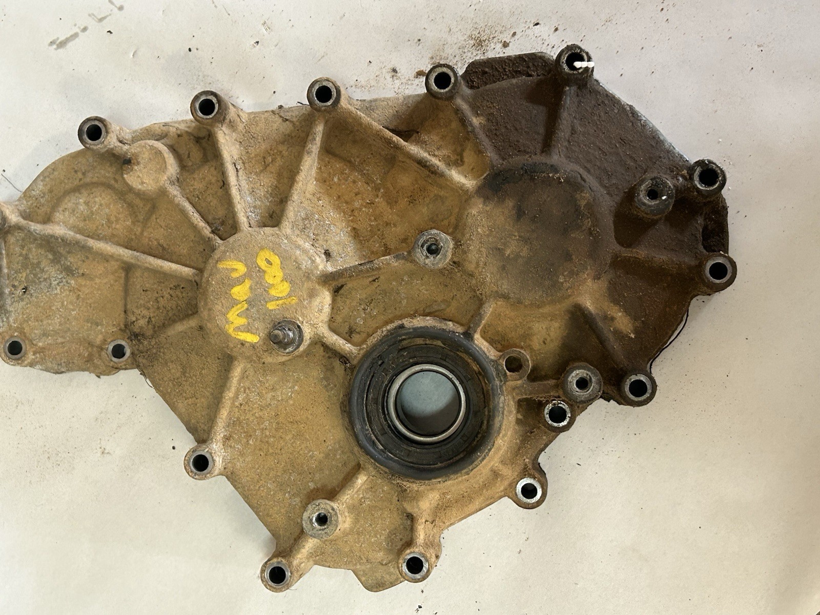 2013-2018 Can-Am Maverick 1000 Left Transmission Gear Case Housing Cover 2013-2018 Can-Am Maverick 1000 Left Transmission Gear Case Housing Cover