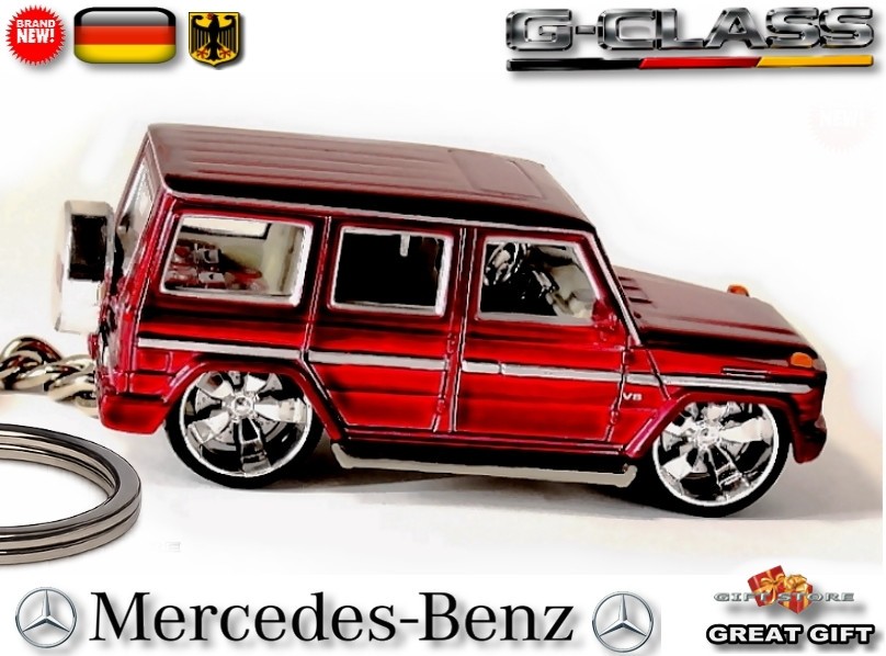 🎁🚦🆕 ULTRA RARE KEY CHAIN DARK RED MERCEDES G CLASS AMG WAGON. 💕GREAT GIF💕🎁