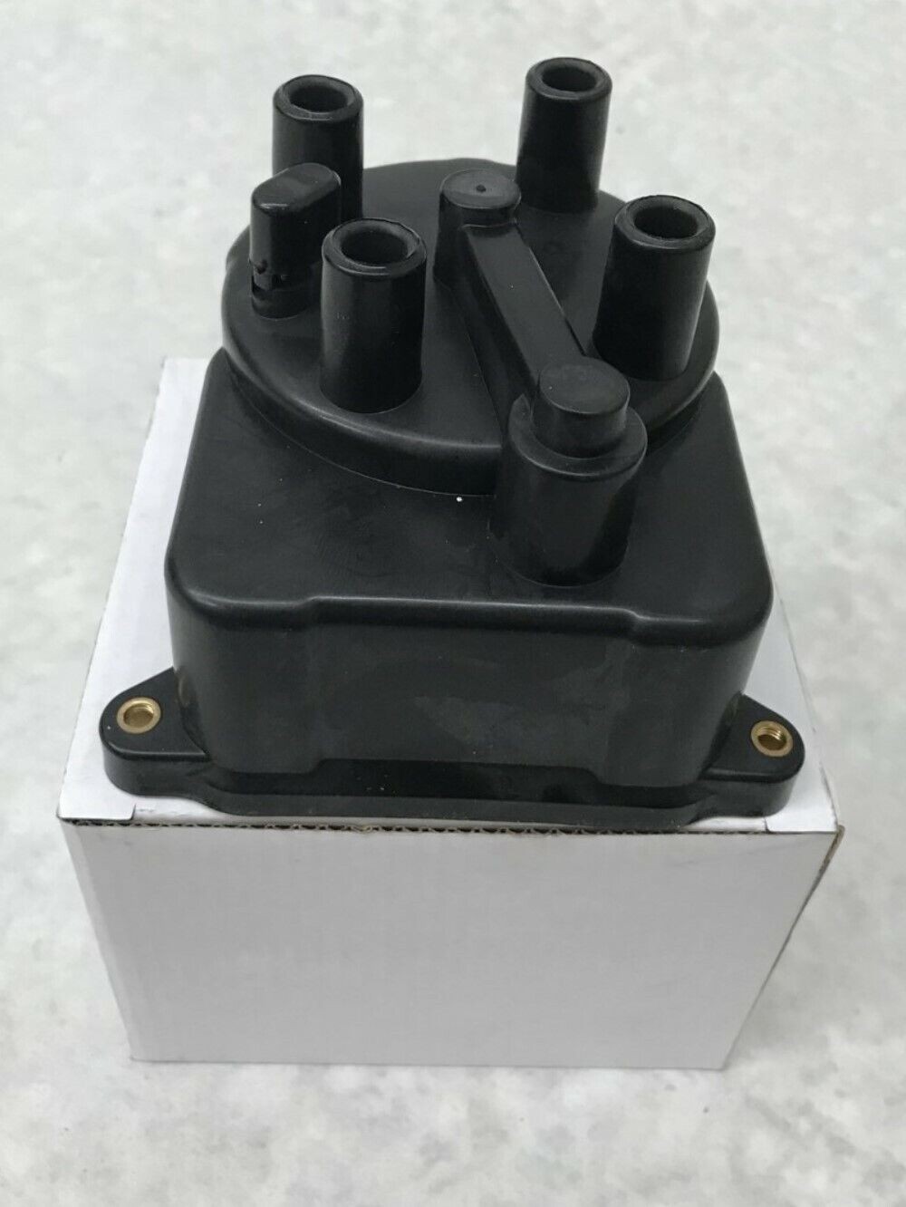 QTY: 100 Honda Distributor Cap 30102-PT2-026