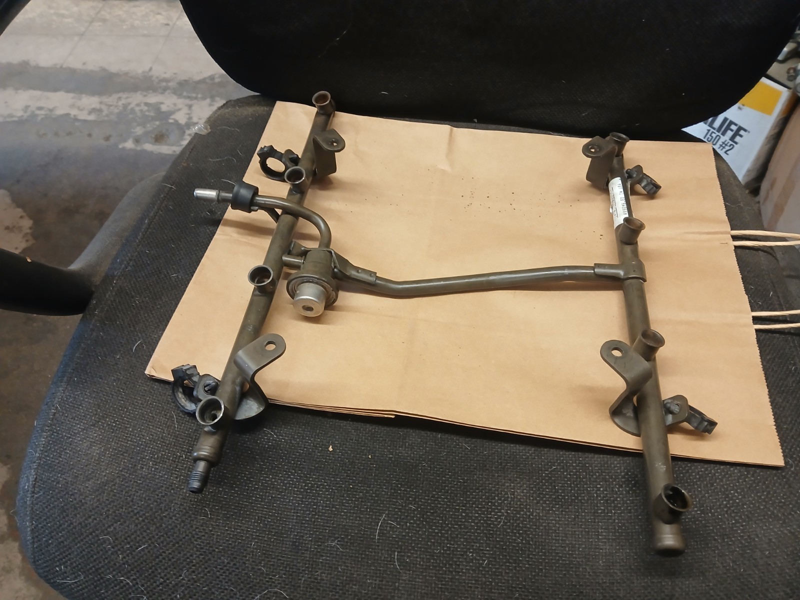 OEM LS1 Fuel Rail GM Chevy Corvette Camaro Trans Am GTO LS Swap LSX 12561855