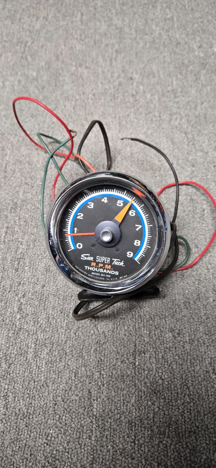 1960'S 1970'S SUN SUPER TACH 9K BLUE LINE TACHOMETER  FORD MOPAR GM ORIGINAL