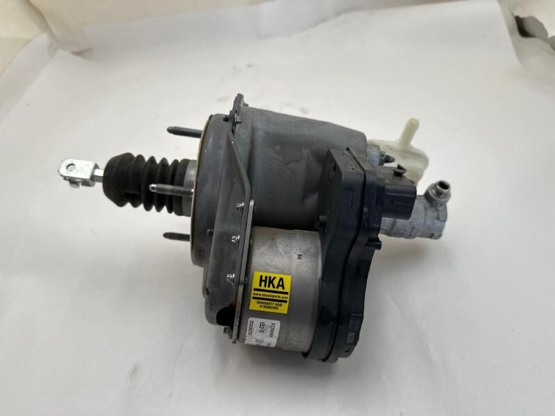 2018-2020 Honda Accord Power Brake Booter Assembly in Good Condition OEM