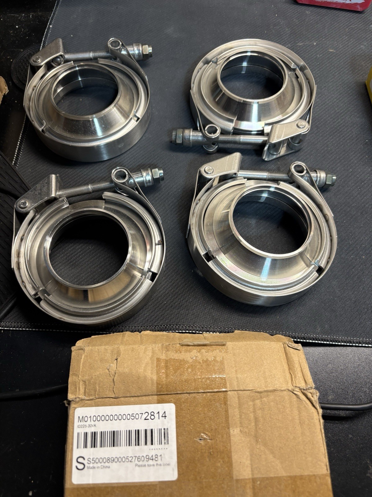 3 to 2.25 Inch ID Exhaust Reducer V-Band Flange Clamp Kit Stainless ID225-30VK 