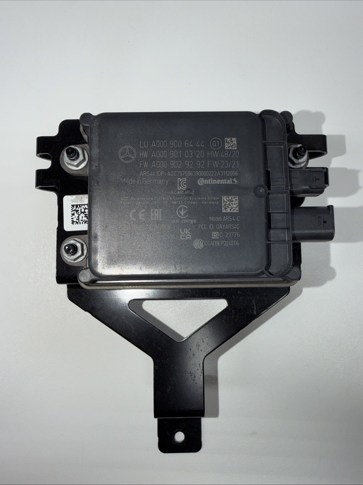 2021-2024 Mercedes-benz S580 Front ACC Radar Sensor OEM #467 2021-2024 Mercedes-benz S580 Front ACC Radar Sensor OEM #467