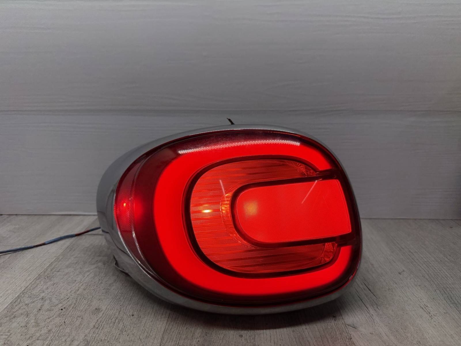 2014-2019 Fiat 500L Left Driver LH Side TailIight LED OEM Housing 51922308 ((2))