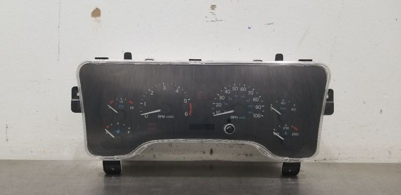 1997-2000 Jeep Wrangler Speedometer Cluster Gauge MPH Assembly OEM