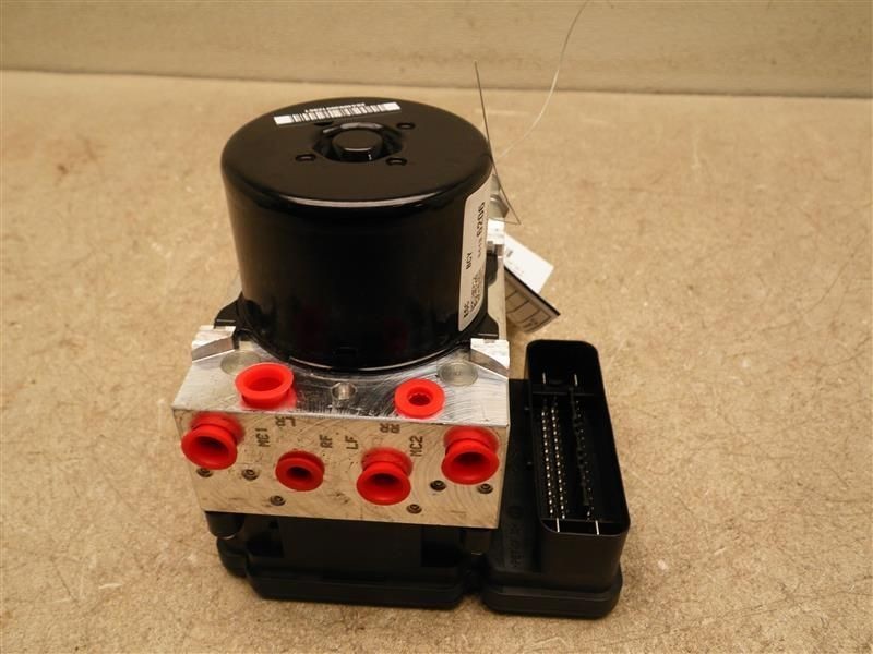 2012-2017 Chevy Equinox Terrain ABS Anti-Lock Brake Pump Control Module Assembly