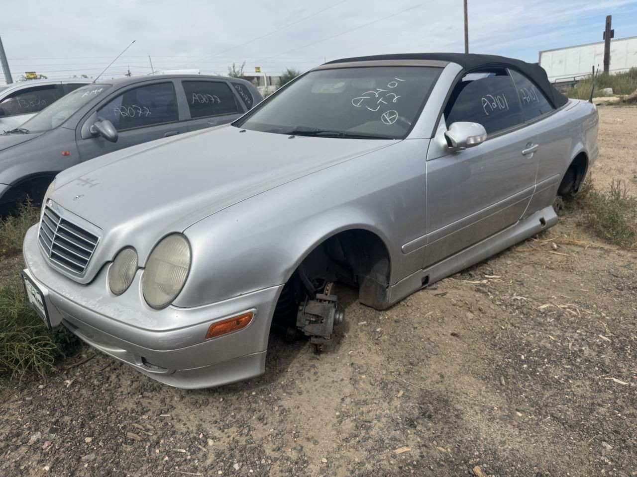 (LOCAL PICKUP ONLY) Rear Bumper 208 Type Convertible CLK320 Fits 98-03 MERCEDES