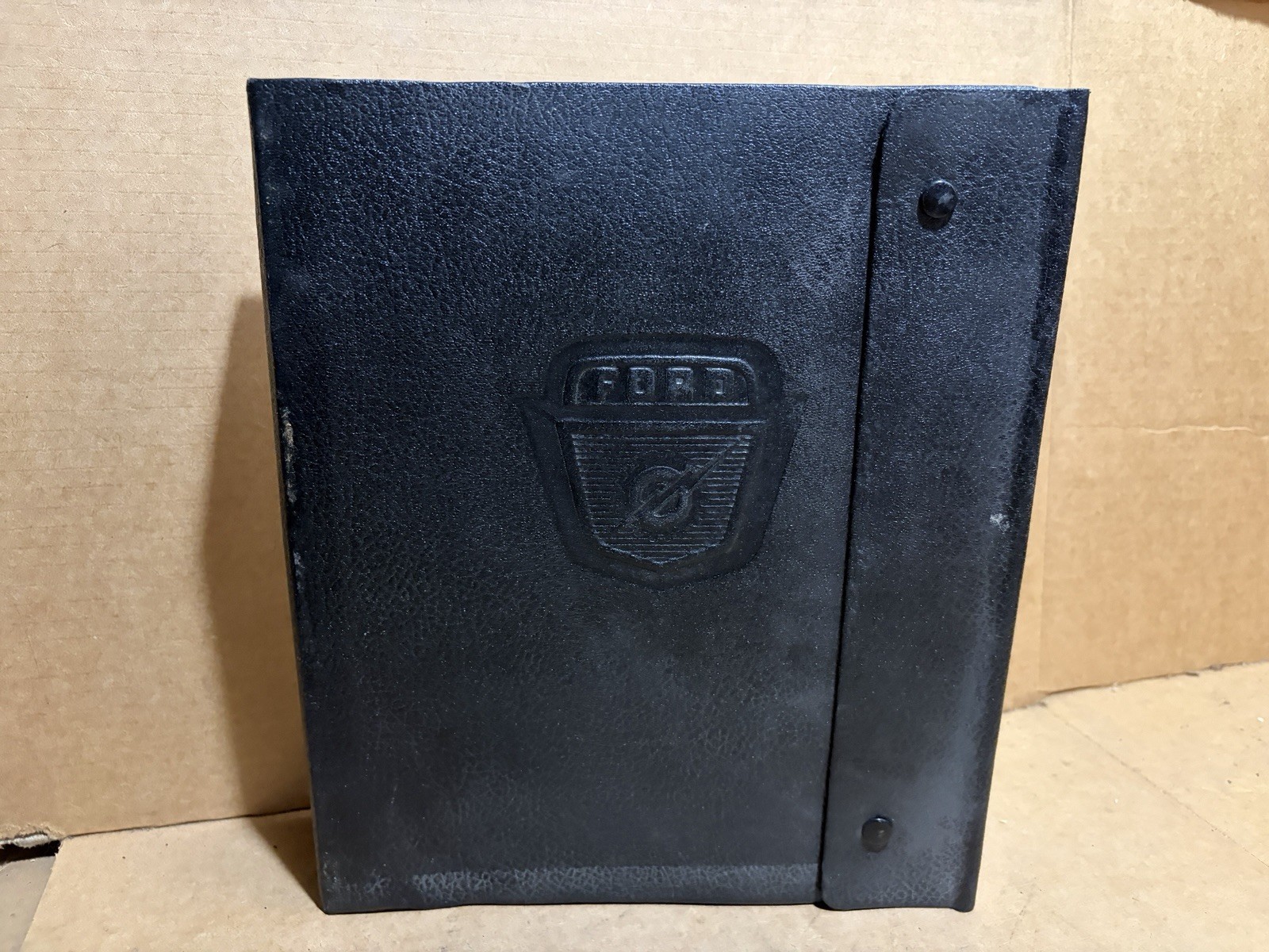 Late 1950\'s - Early 1960\'s Ford Dealership Showroom Binder -- EMPTY, NO CONTENTS
