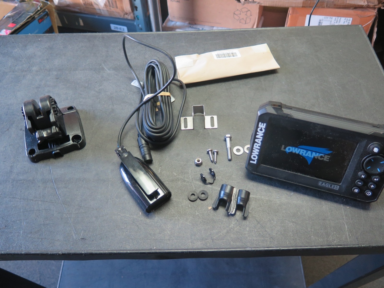Lowrance Eagle 5 Combo w/SplitShot Transducer 000-16111-001 (6-D2)