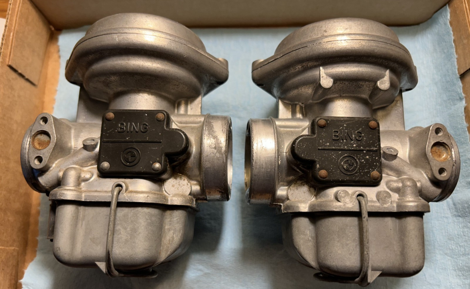 1978 BMW R80/7 Bing Airhead Carburetors Matched Pair 64/32/201 64/32/202 OEM
