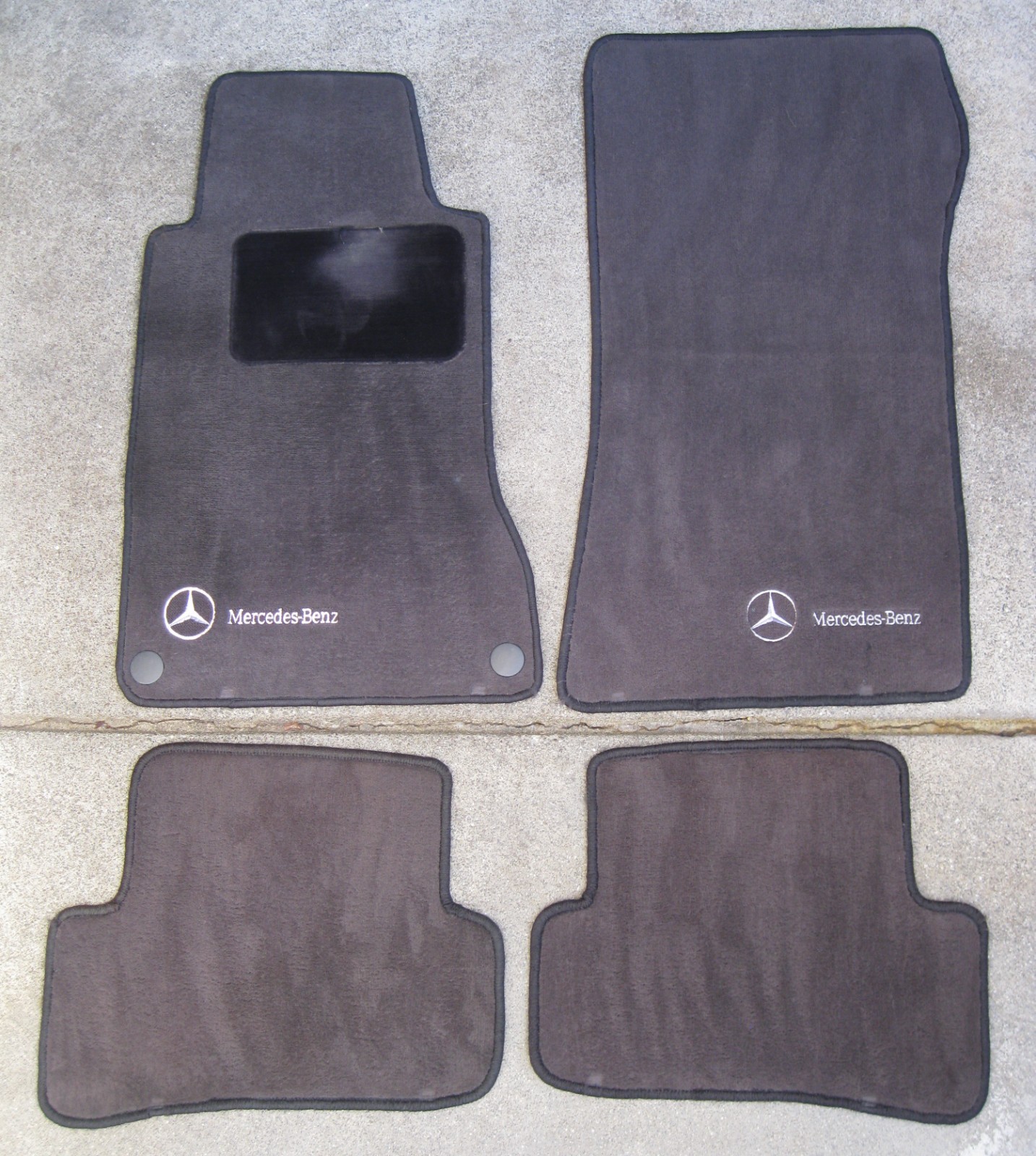 01-07 Mercedes-Benz W203 OEM Front & Rear Carpet Floor Mat Set of 4 (RWD)
