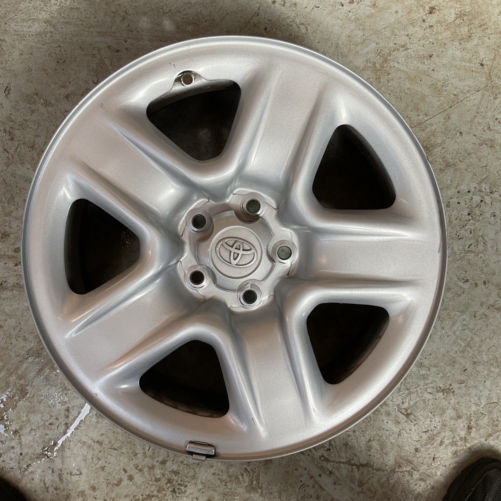 17x6.5