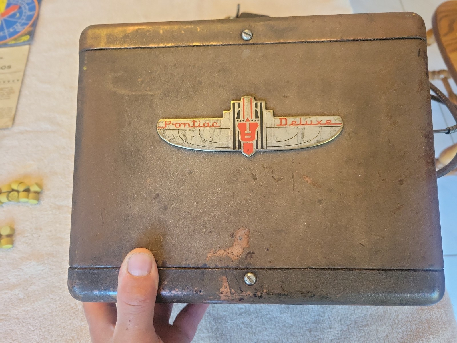 RARE 1937 1938?? PONTIAC ACCESSORY RADIO DELUXE 6,8??