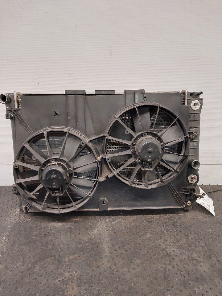 1998-04 C5 Corvette Radiator Cooling Fan Coolant / Condenser Assembly 1203251