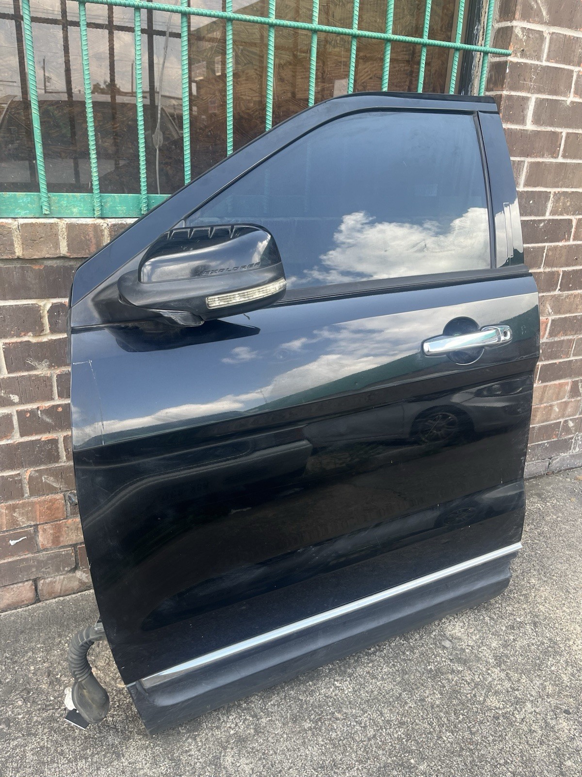 2011-2019 Ford Explorer Driver Door Complete Assembly with Mirror Black OEM