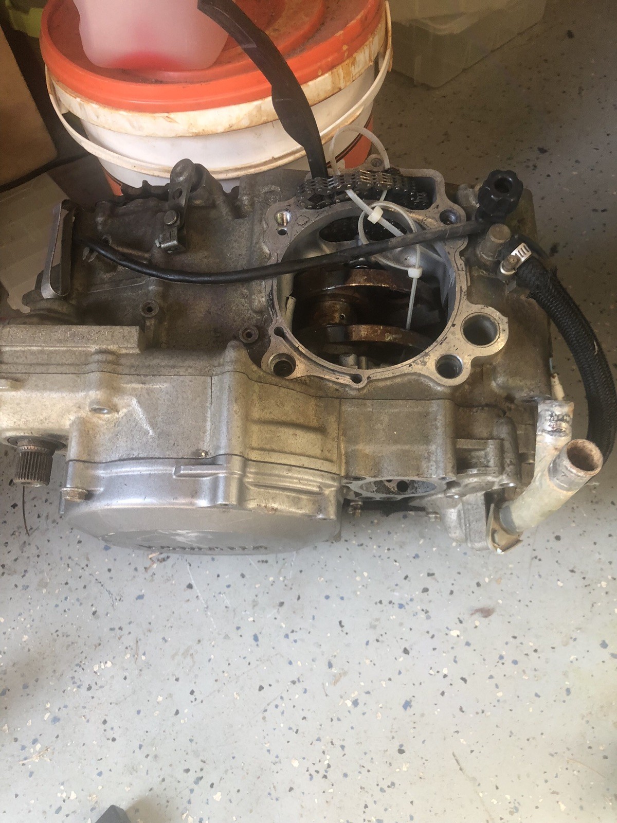 2006-2009 Yamaha YZ450F Crankcase Engine Crank Case Bottom End Transmission