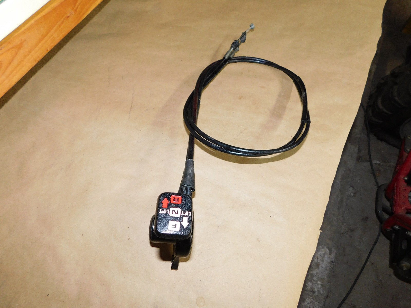 1989 OR 1990 HONDA PILOT 400 FL400 FL400R USED OEM SHIFTER GREAT CONDITION 1989 OR 1990 HONDA PILOT 400 FL400 FL400R USED OEM SHIFTER GREAT CONDITION