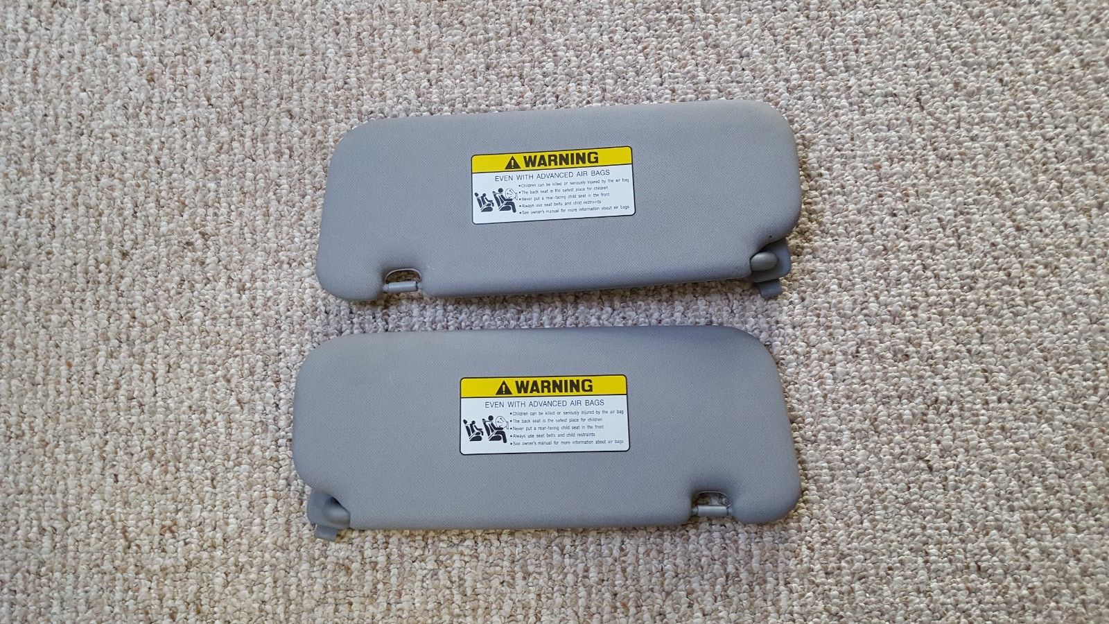 12-17 Hyundai Accent Sunvisor Sun Visor Shade Sunshade Set Grey Non-Lighted