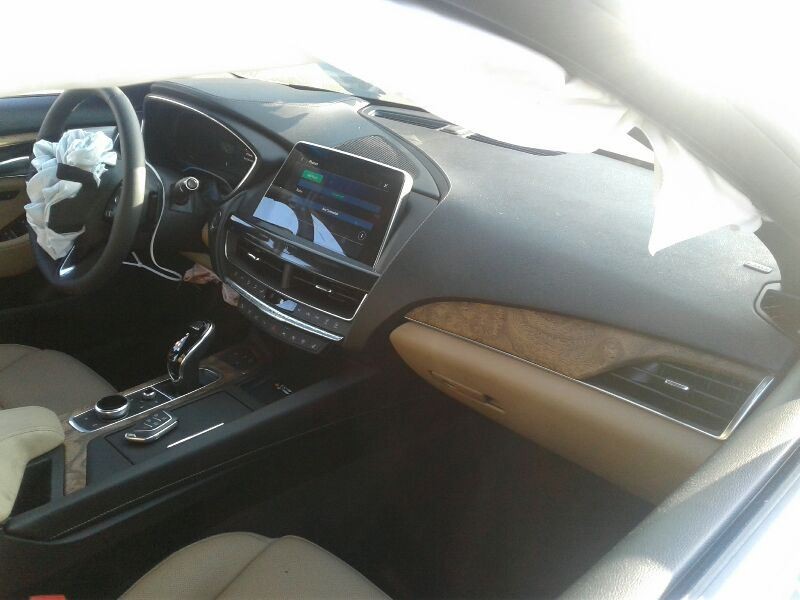 CT5       2023 Dash Panel 113937