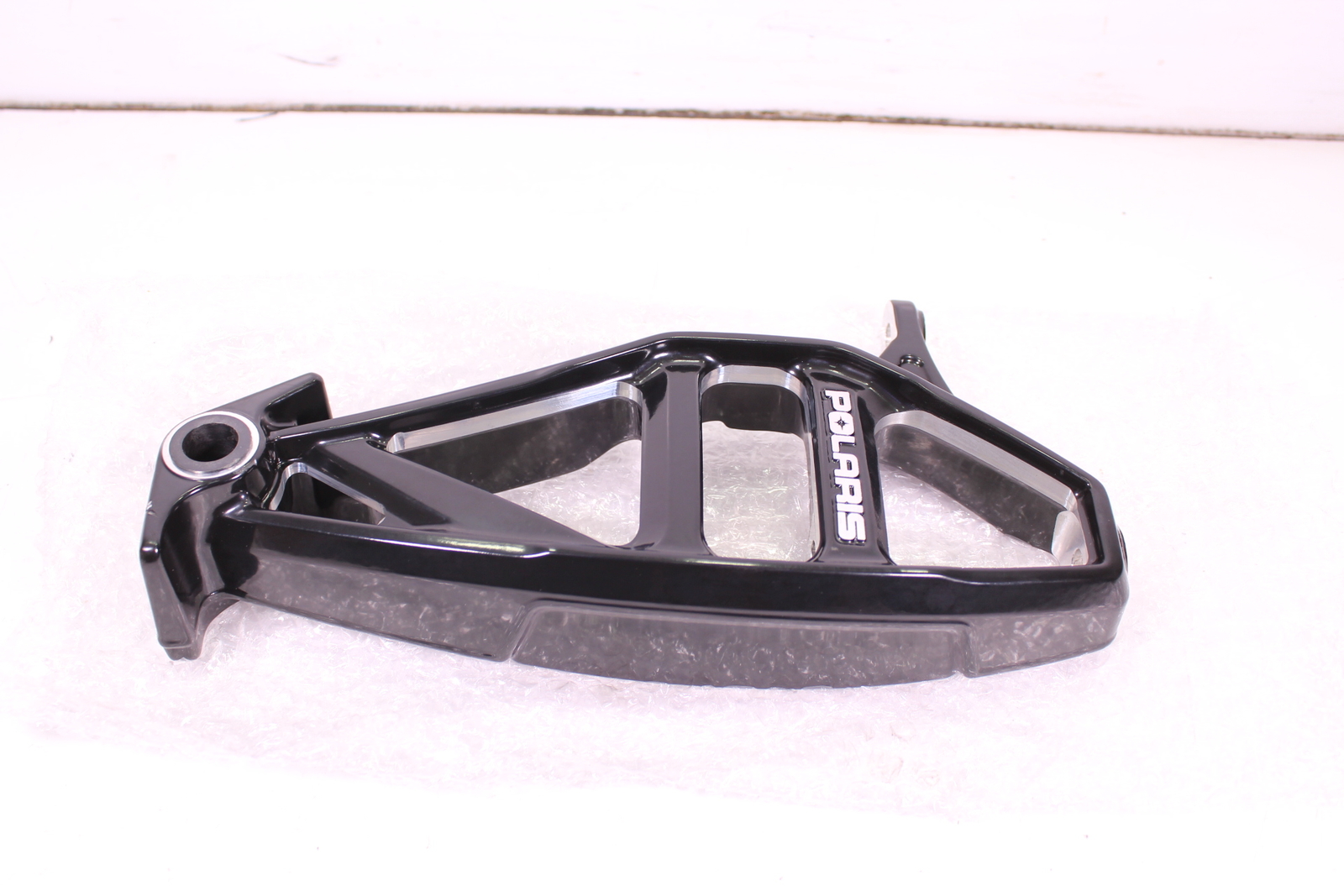 2019-2024 POLARIS RMK 850 RIGHT SPINDLE / KNUCKLE -- NEW BLEMISHED - 1824650-067