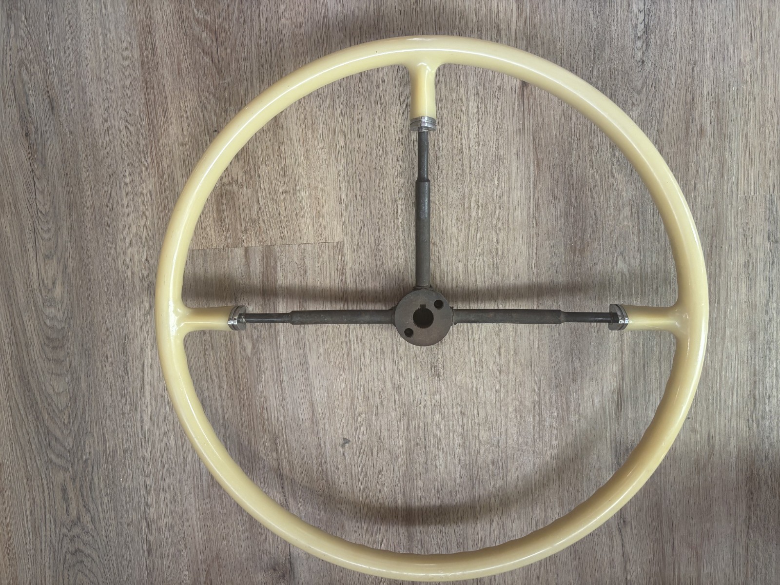 cadillac 1949-50 steering wheel NOS