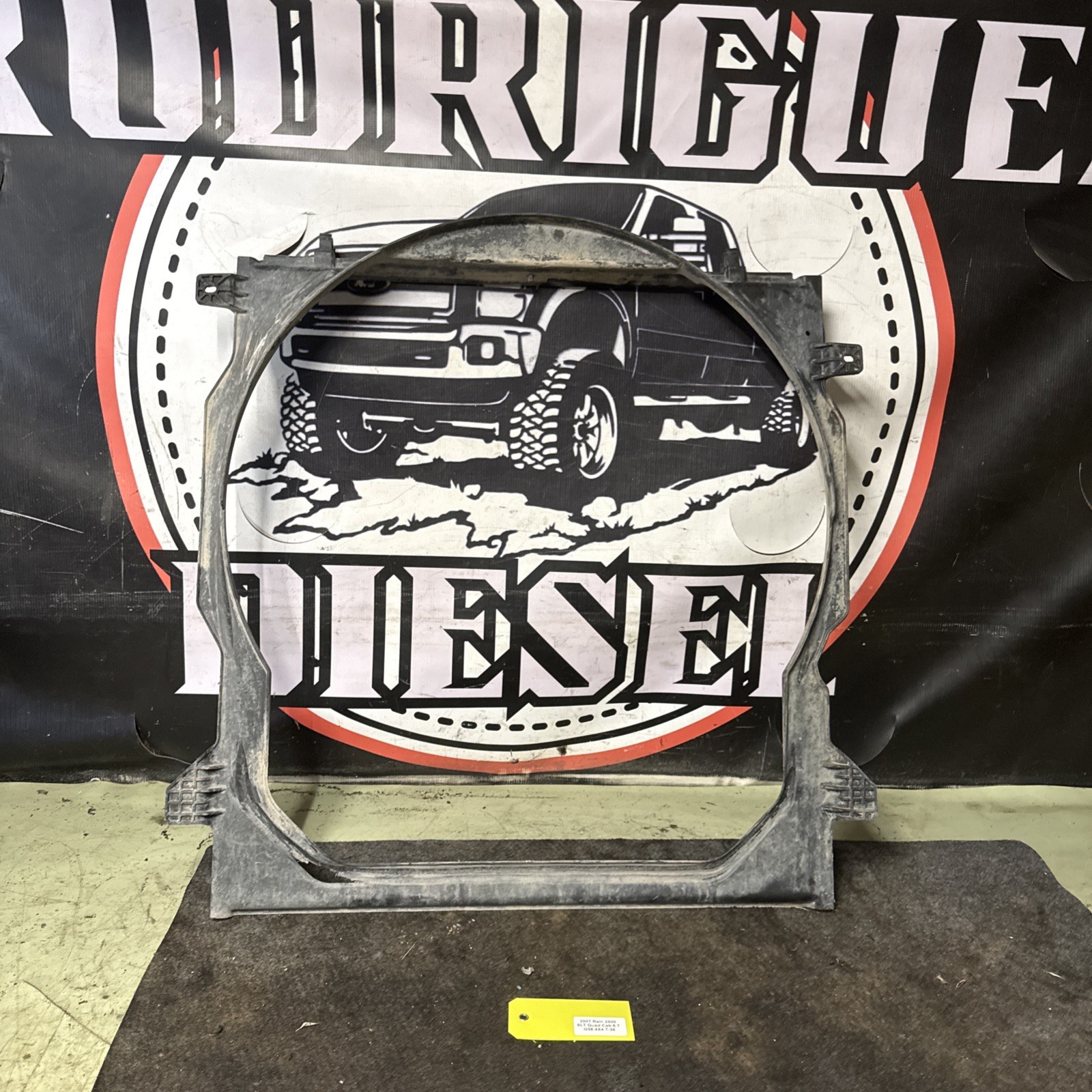OEM 2005-2009 Dodge Ram 2500 3500 5.9 / 6.7L Cummins Fan Shroud Note