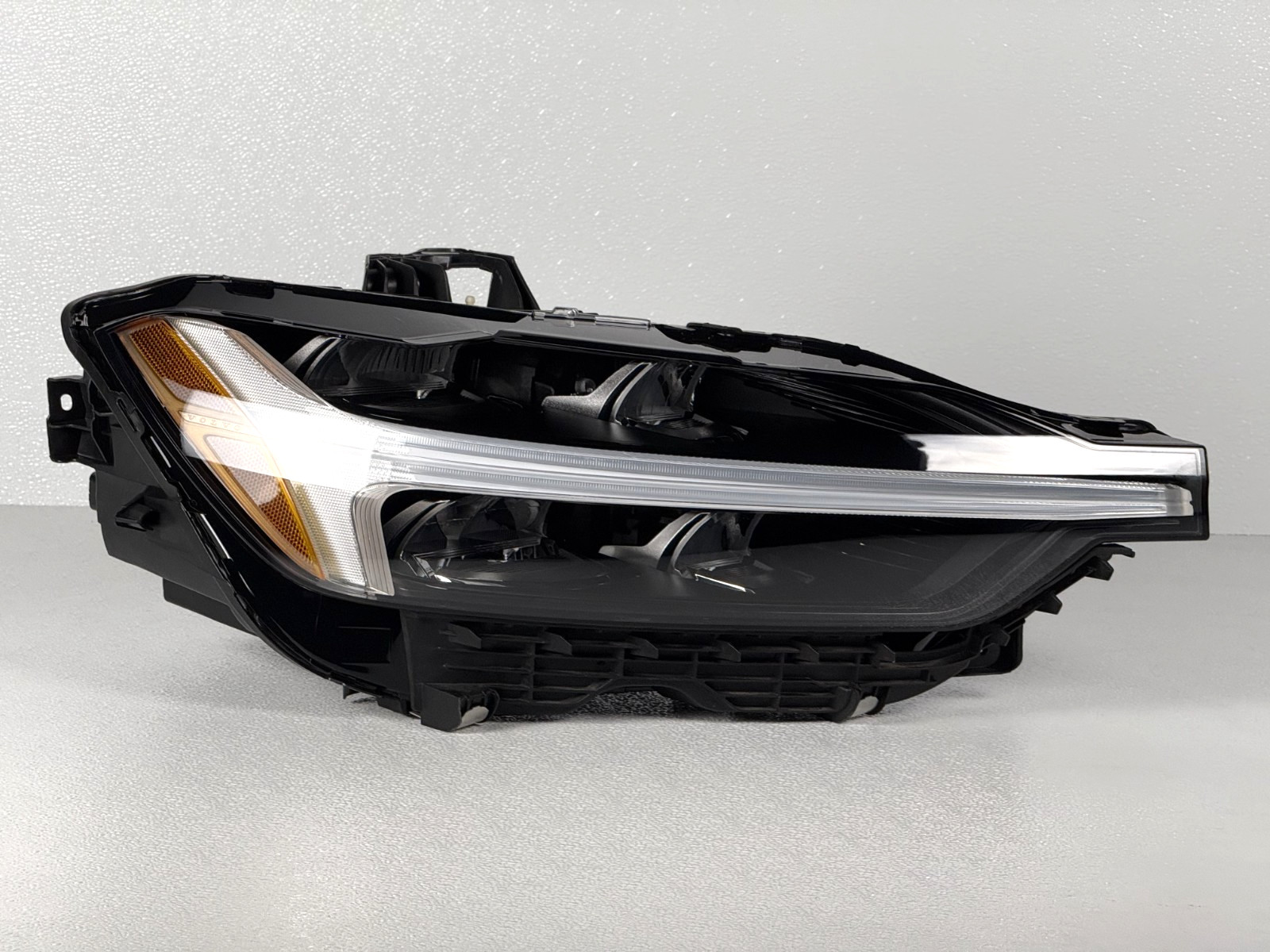 PERFECT 2020-2022 VOLVO XC60 FULL LED ADAPTIVE BLACK RIGHT HEADLIGHT 32337393