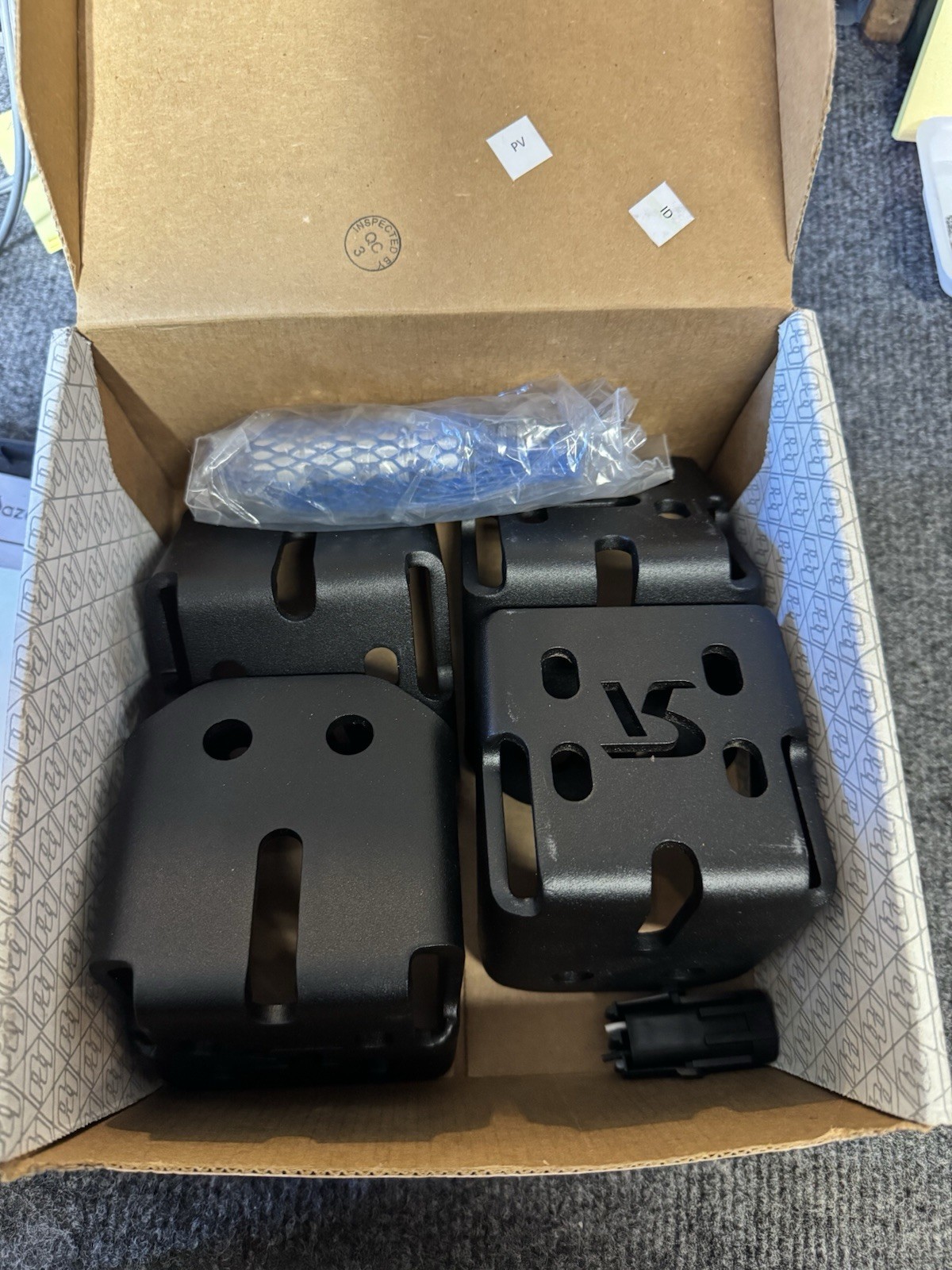 Rago Fabrication UNIVERSAL & TOYOTA BED RAIL ACCESSORY MOUNTING BRACKET Set Of 4