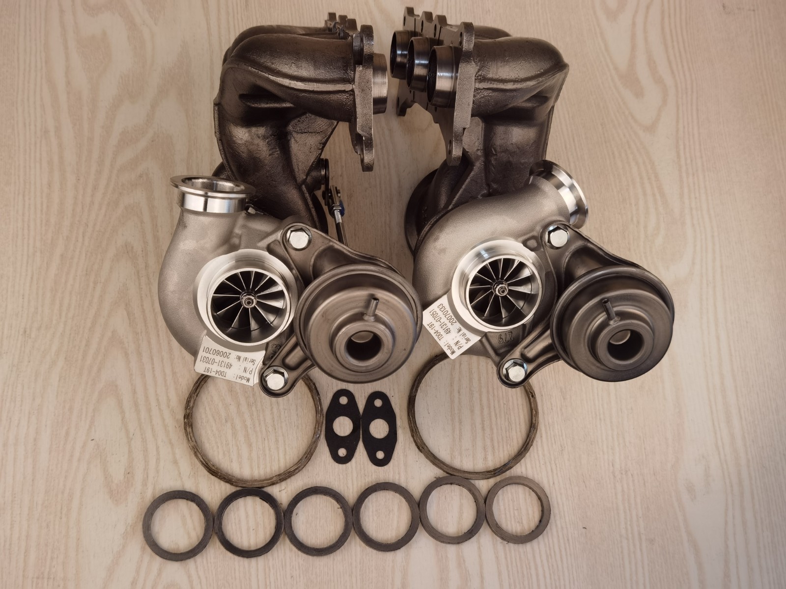 Upgraded 900HP TD04L-19T Turbo charger JUST fit BMW N54 135i Z4 535i 535xi 3.0L