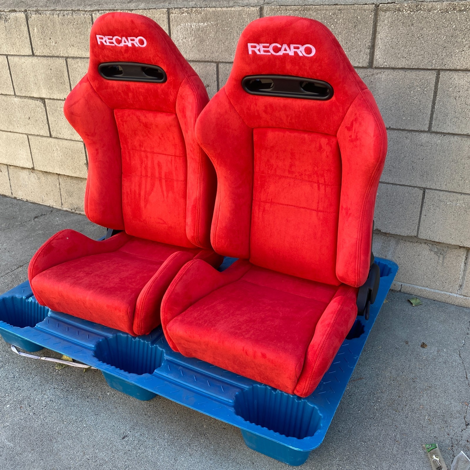 Pair Recaro SR3 Style RED Suede Recliner Bucket Racing Seats Universal New Set